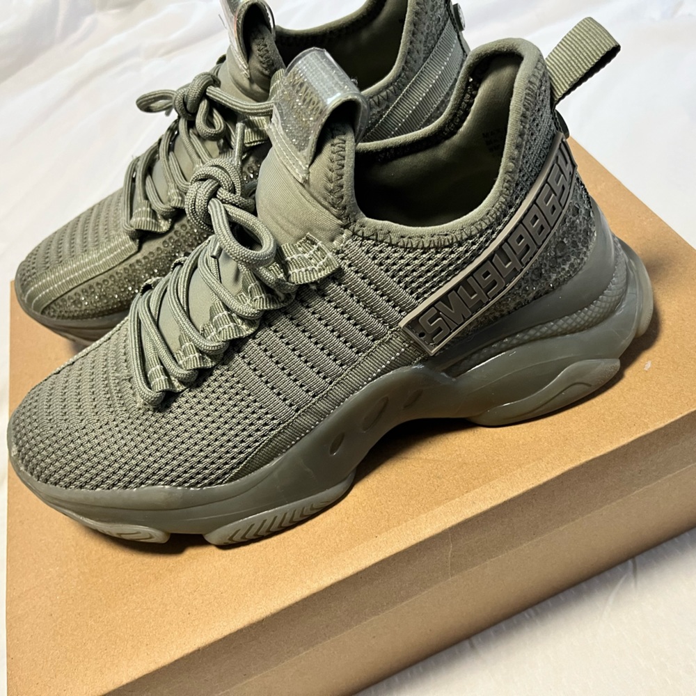 Steve Madden Womens Maxima Sneakers